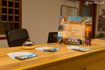 residence hotel la taverna