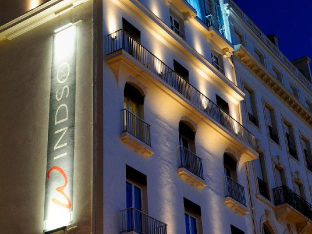 hotel le windsor grande plage biarritz