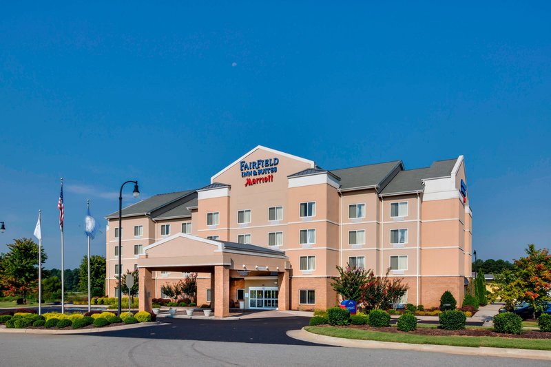 Fairfield Inn & Suites By Marriott South Hill,Lawrenceville>>Brodnax,3 star