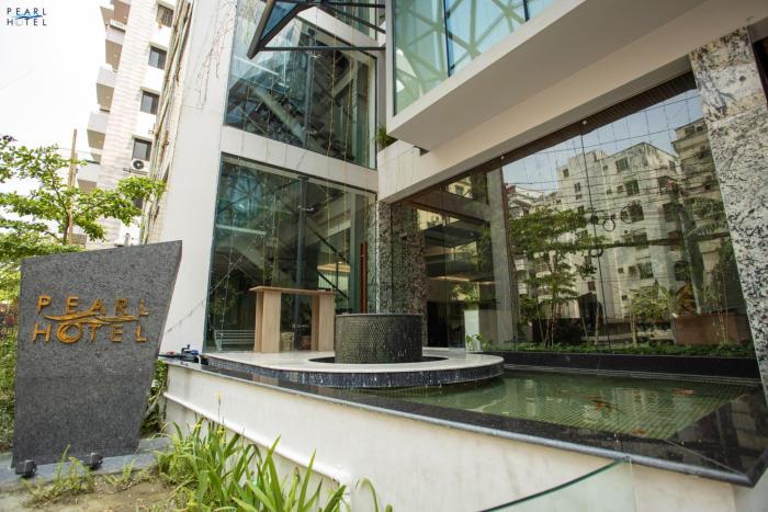 pearl hotel