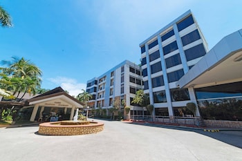 the ritz hotel at garden oases