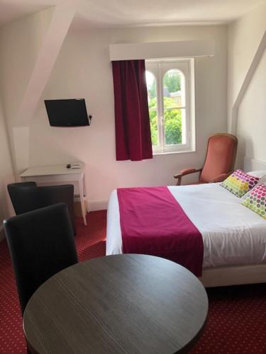 room-image