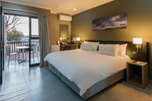 Upington Inn,,1 star