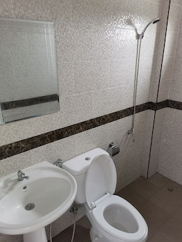 Yyk Hostel 24,,1 star