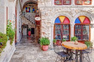 nari ask cave hotel