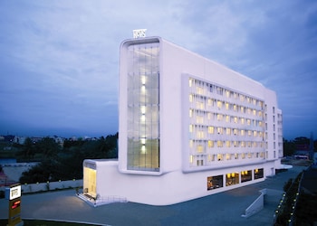 Keys Select Hosur Road By Lemon Tree Hotels,,3.5 star