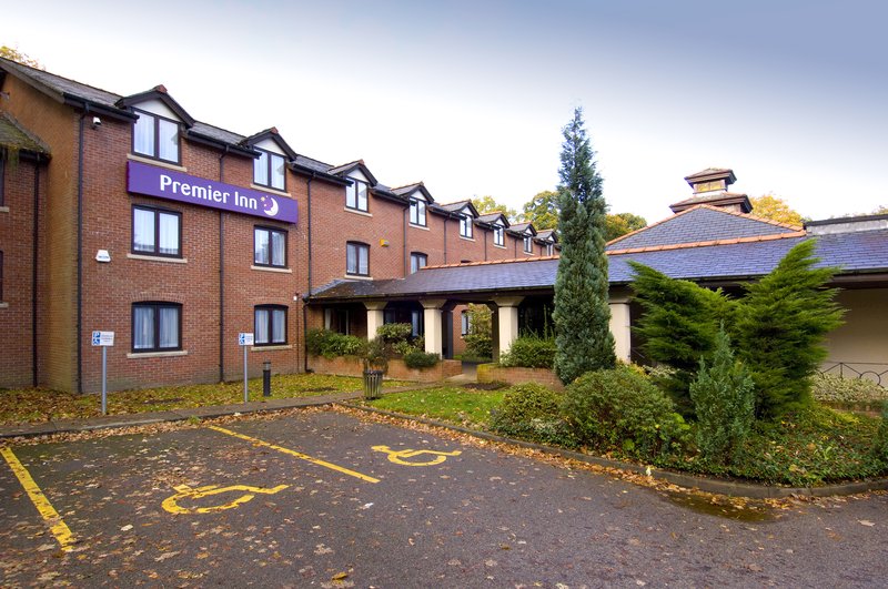 premier inn manchester wilmslow
