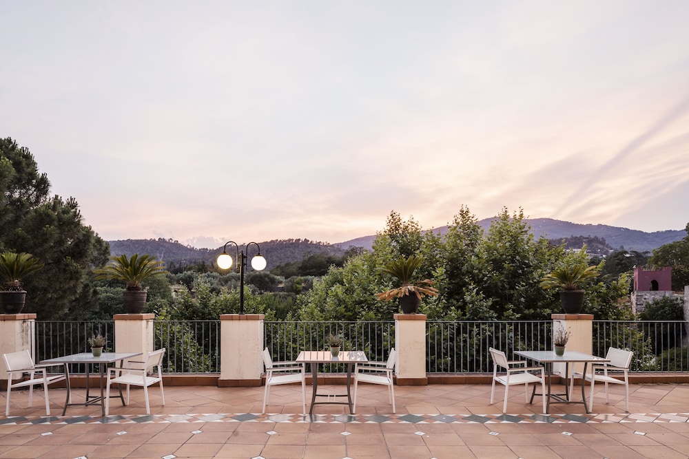 hotel balneari termes victoria