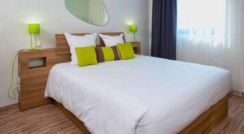 Ténéo Apparthotel Mérignac,,2 star