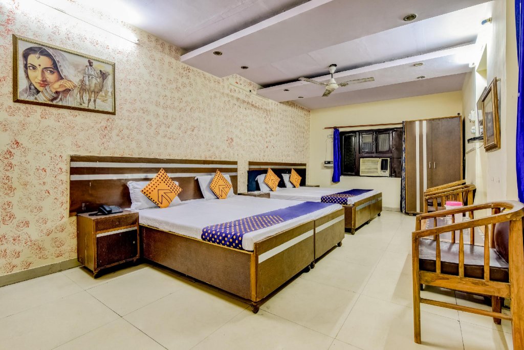 Spot On Swagat Palace,Shahdara,3 star