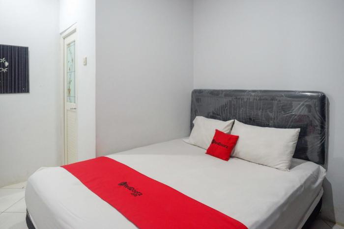 Reddoorz At Jalan Raya Baturaden,,2 star