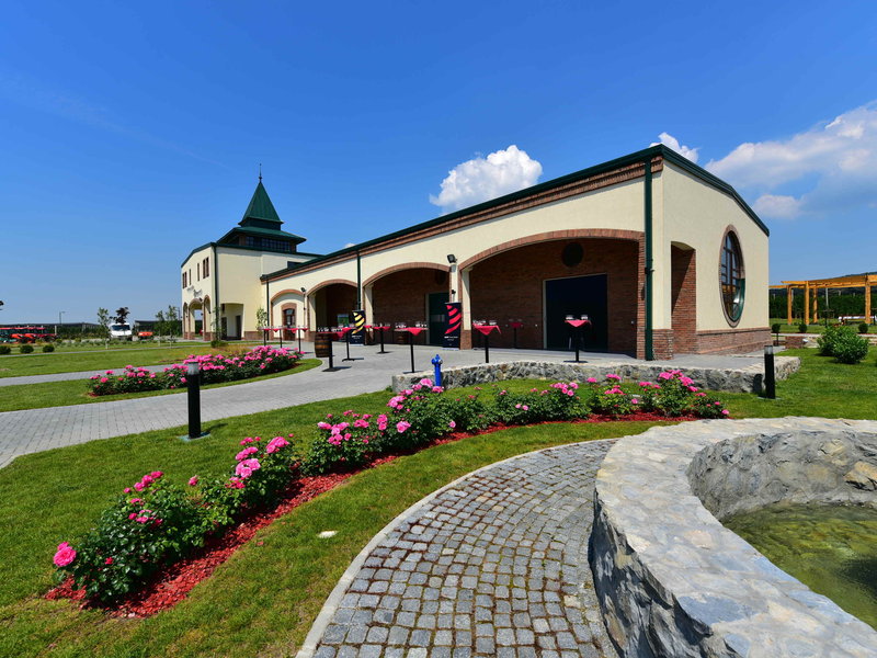Movenpick Resort And Spa Fruske Terme,,4 star