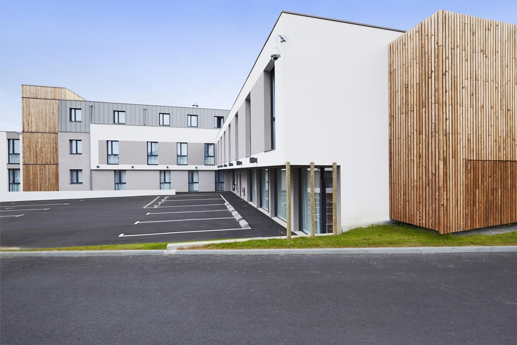 kyriad prestige saint malo