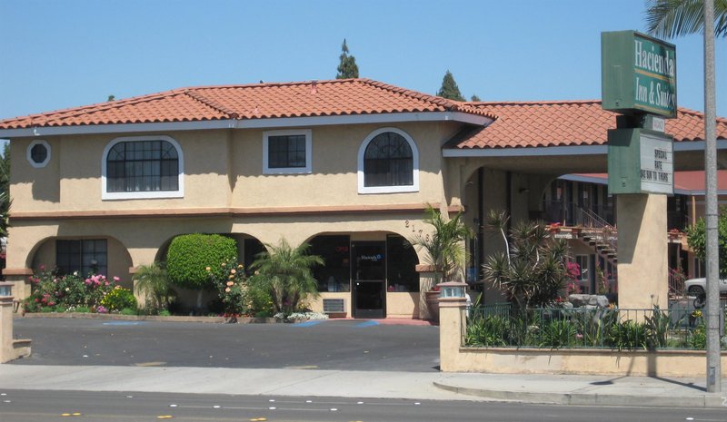 magnolia tree hotel near anaheim convention center