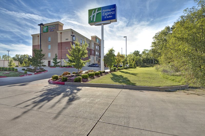 holiday inn express and suites oklahoma city north by ihg