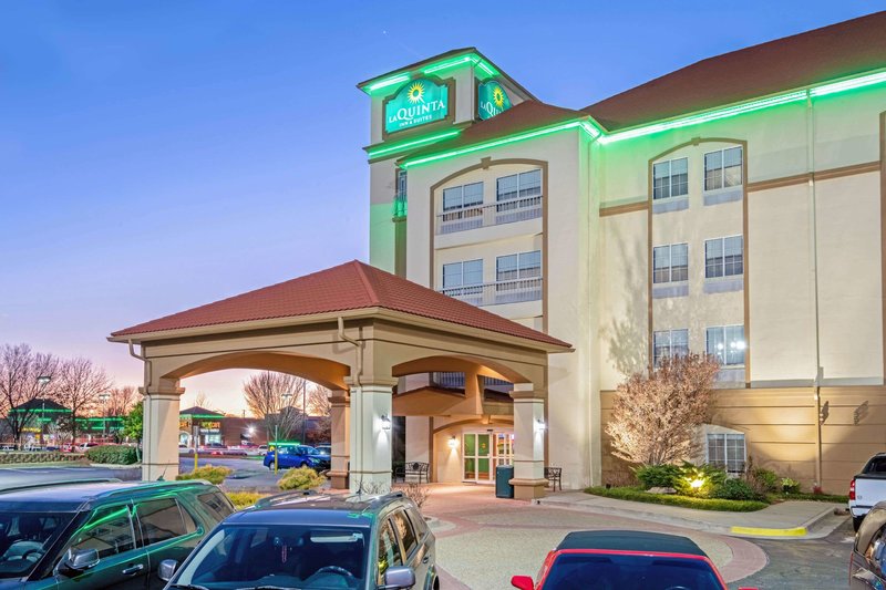 La Quinta Inn & Suites Oklahoma City - Moore,Moore>>Cleveland,3 star