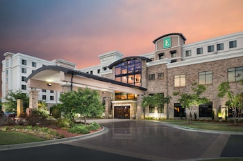 Embassy Suites By Hilton Fayetteville Fort Bragg,Fort Bragg>>Fayetteville,4 star
