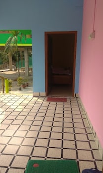 Rhino Cottage,Baksa,2 star