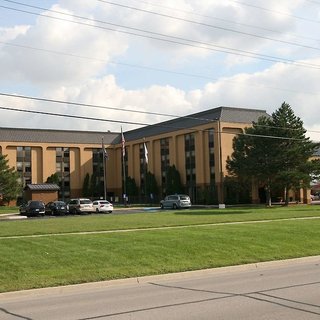 Hampton Inn Detroit/Madison Heights/South Troy,Detroit>>Belleville,2.5 star