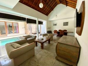 Omatha Village,,3 star