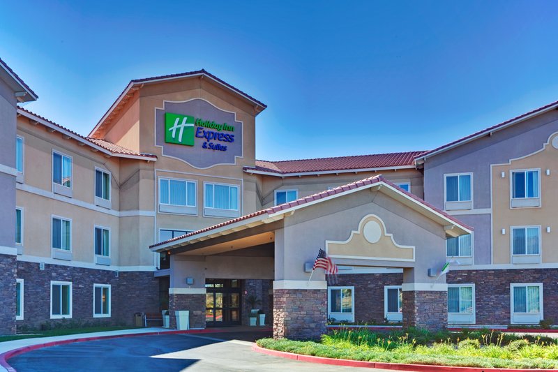 Holiday Inn Express Hotel & Suites Beaumont - Oak Valley,Highland>>Beaumont,2.5 star