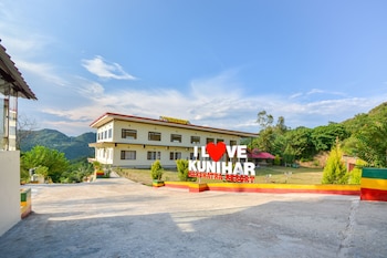 Nakshatra Resort Shimla,,3 star