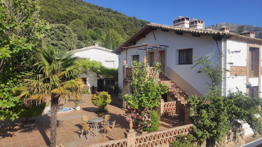 Hotel Rural Puerto Magina,,3 star