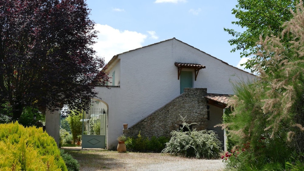 Chambres D'hotes A L'ombre Du Saule,,1 star