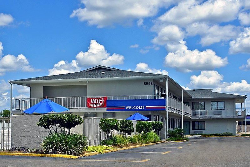 motel 6 hattiesburg ms