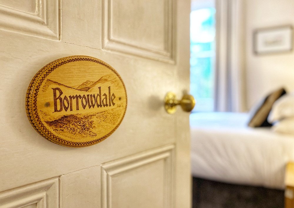 Lakes End Country Guest House,Newby Bridge>>Cumbria,4 star