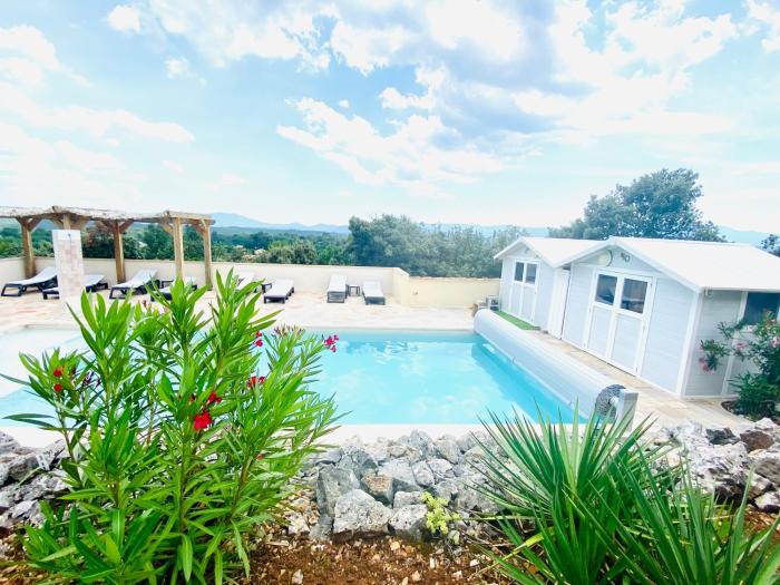 Villa Asunda B&B Spa & Sauna, Chambres D'hotes,,3 star