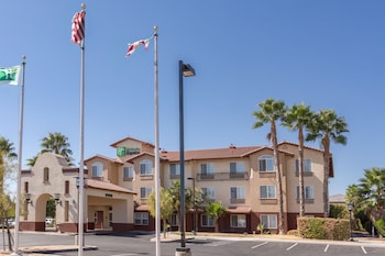 Holiday Inn Express Hotel & Suites Manteca By Ihg,Near Manteca Historical Museum,3 star