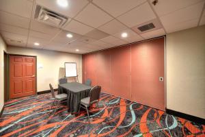Holiday Inn Express Hotel & Suites Manteca By Ihg,Near Manteca Historical Museum,3 star