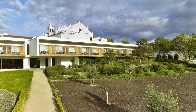 convento do espinheiro historic hotel and spa