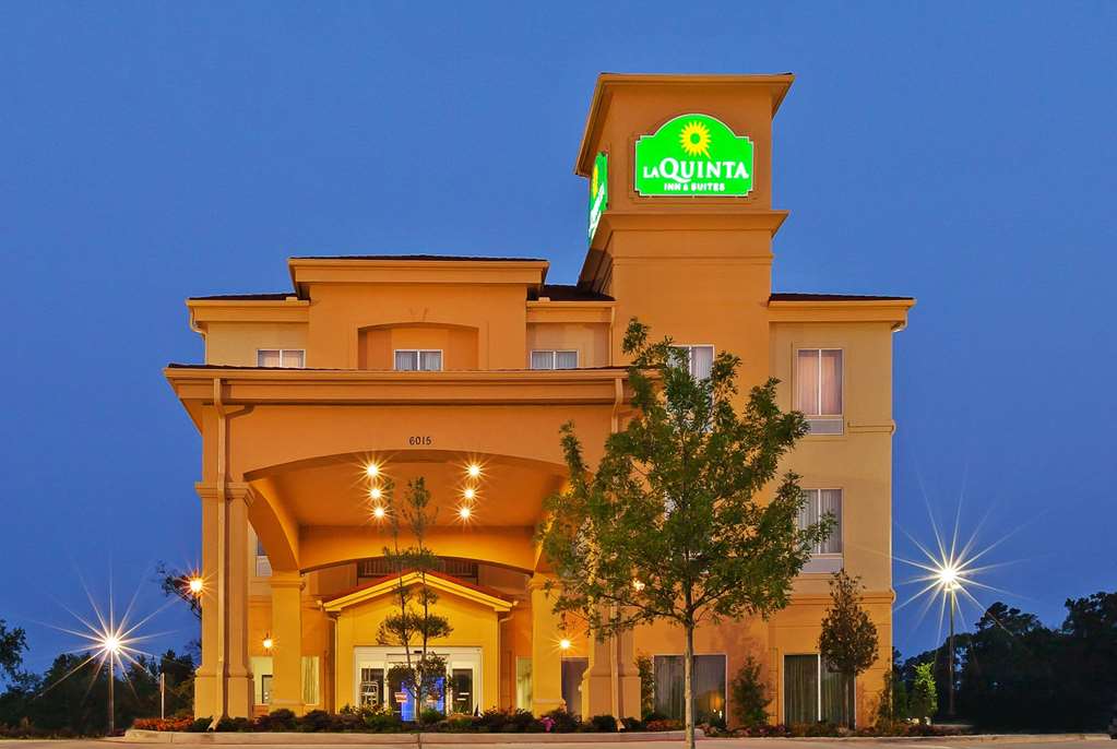 La Quinta Inn & Suites By Wyndham Marshall