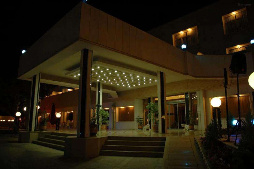Hotel Park Saadi,Shiraz>>Fars,4 star