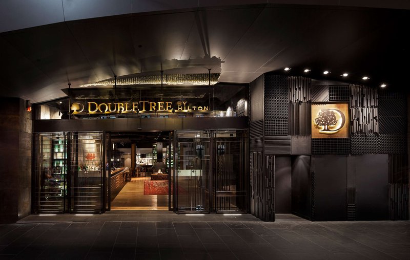 doubletree by hilton hotel melbourne flinders street