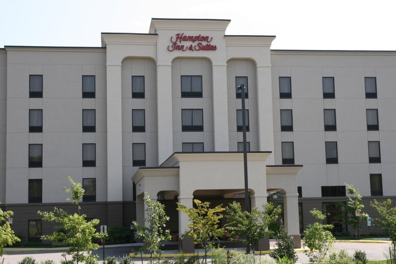 Hampton Inn & Suites Chesapeake-Square Mall