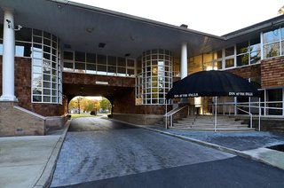 best western plus the inn and suites at the falls