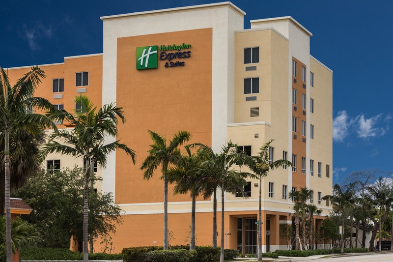 holiday inn express and suites fort lauderdale airport south