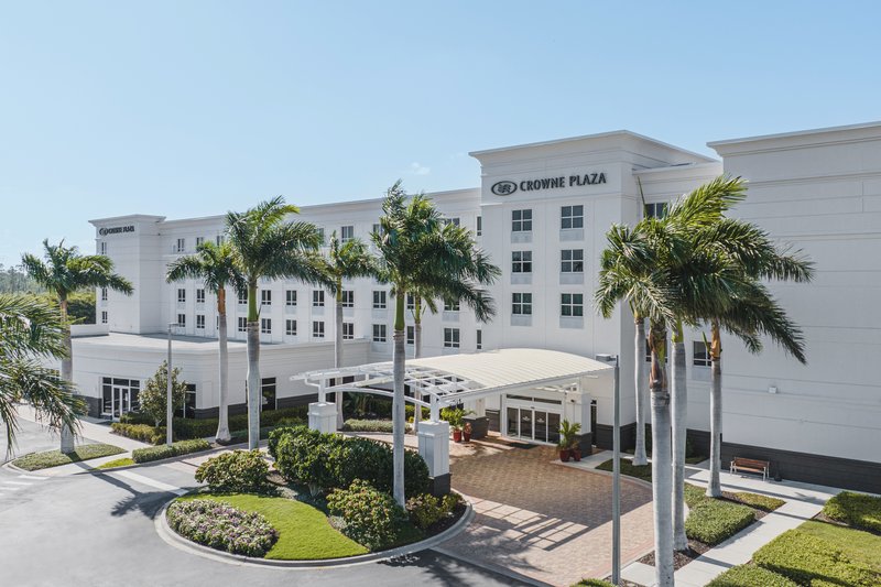 crowne plaza ft myers gulf coast an ihg hotel