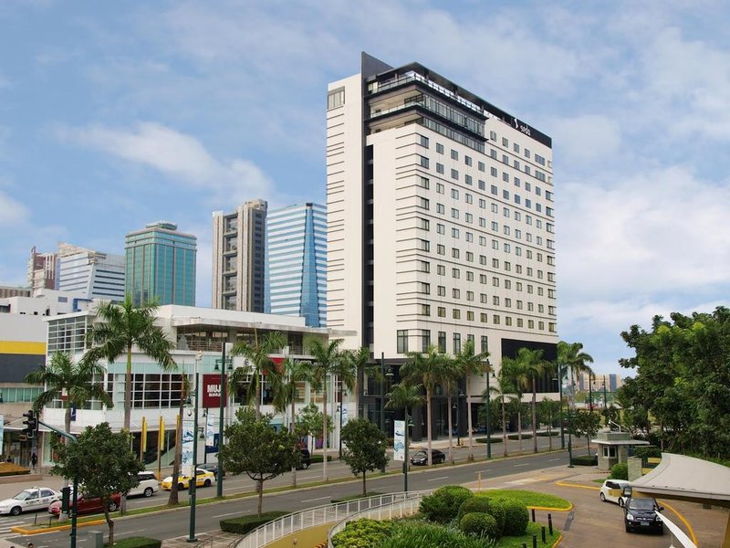 Seda Bgc (Bonifacio Global City),Makati>>Bonifacio Global City,4 star