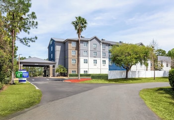holiday inn express and suites ormond beach north daytona