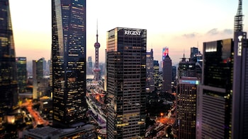 Regent Shanghai Pudong,210 Century Avenue,5 star