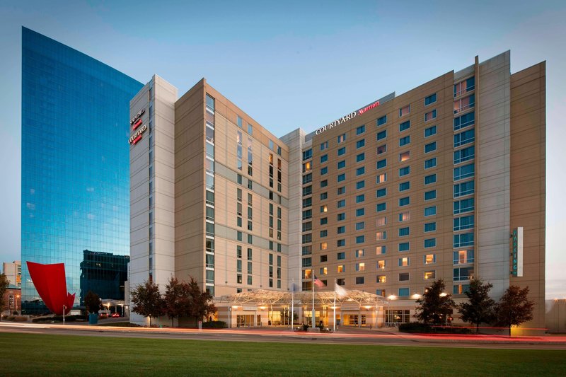 courtyard by marriott indianapolis downtown