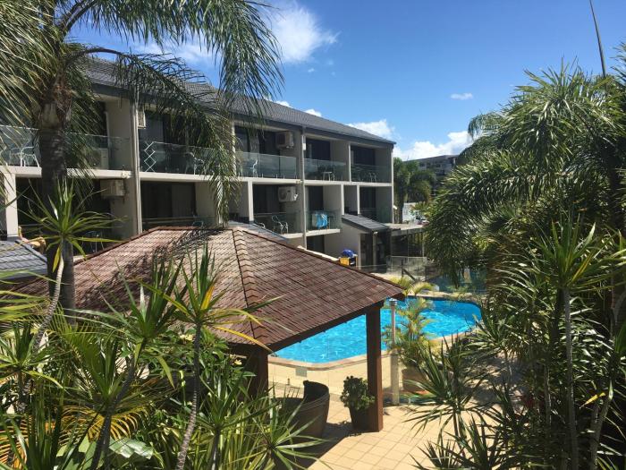 Burleigh Palms Holiday Apartments,Burleigh Waters>>Burleigh Heads,4 star