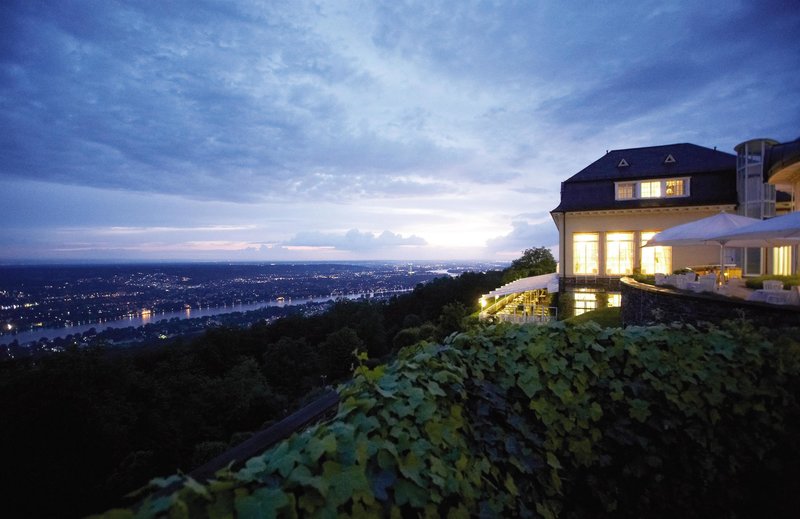 Steigenberger Grandhotel & Spa Petersberg,Cologne>>Bonn,5 star