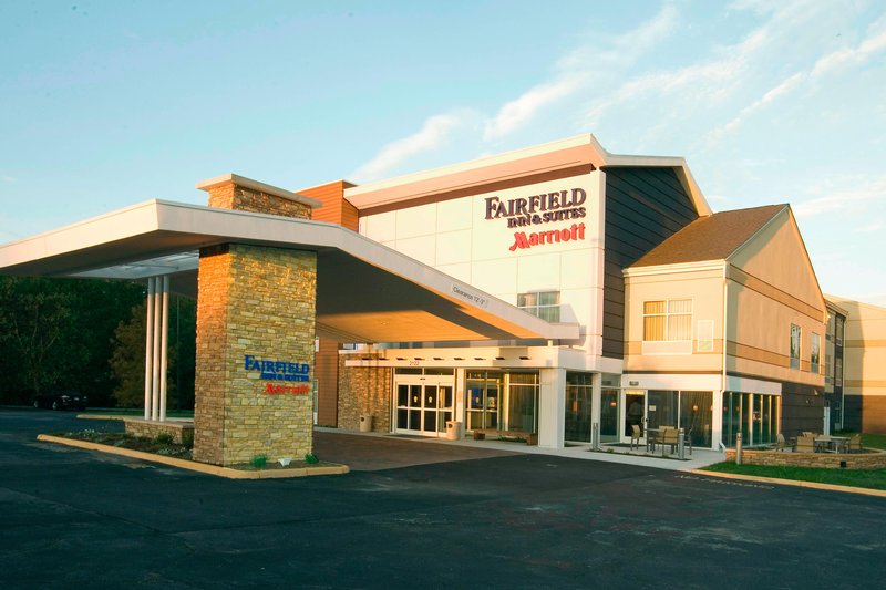 Fairfield Inn & Suites By Marriott Chesapeake Suffolk,Jolliff>>Chesapeake,2.5 star