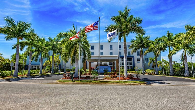 hampton inn and suites sarasota bradenton airport fl