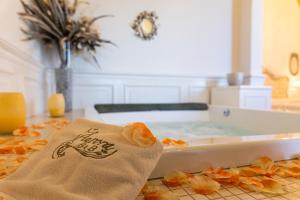 Palazzo Aurora,,3 star